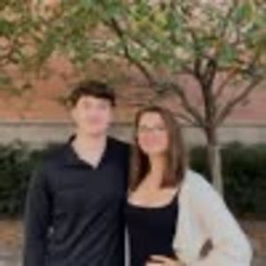 Meet your Posher, Cali